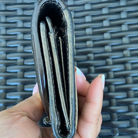 Coach Brown and Tan Signature Wallet - Picture 5 of 10